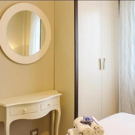 Two-bedroom In Miramare Rn